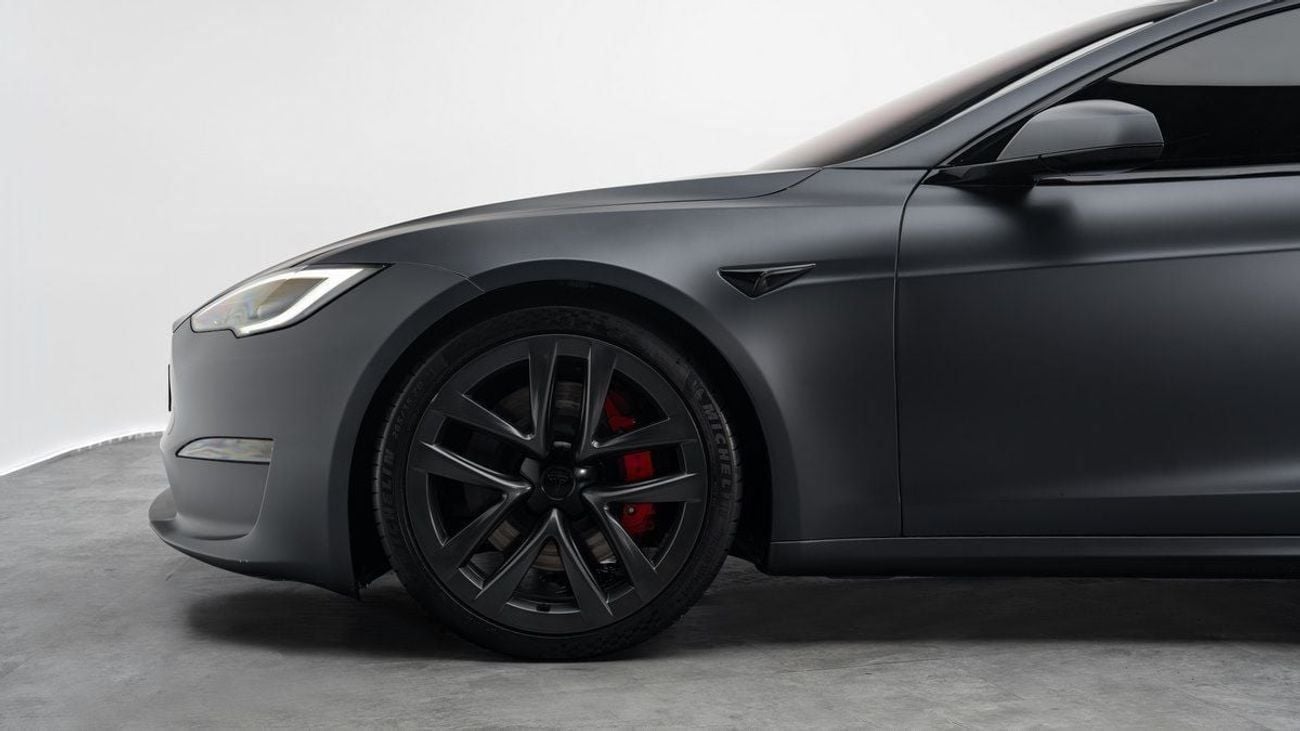 تسلا Model S Plaid - 2024 - GCC - Under Warranty