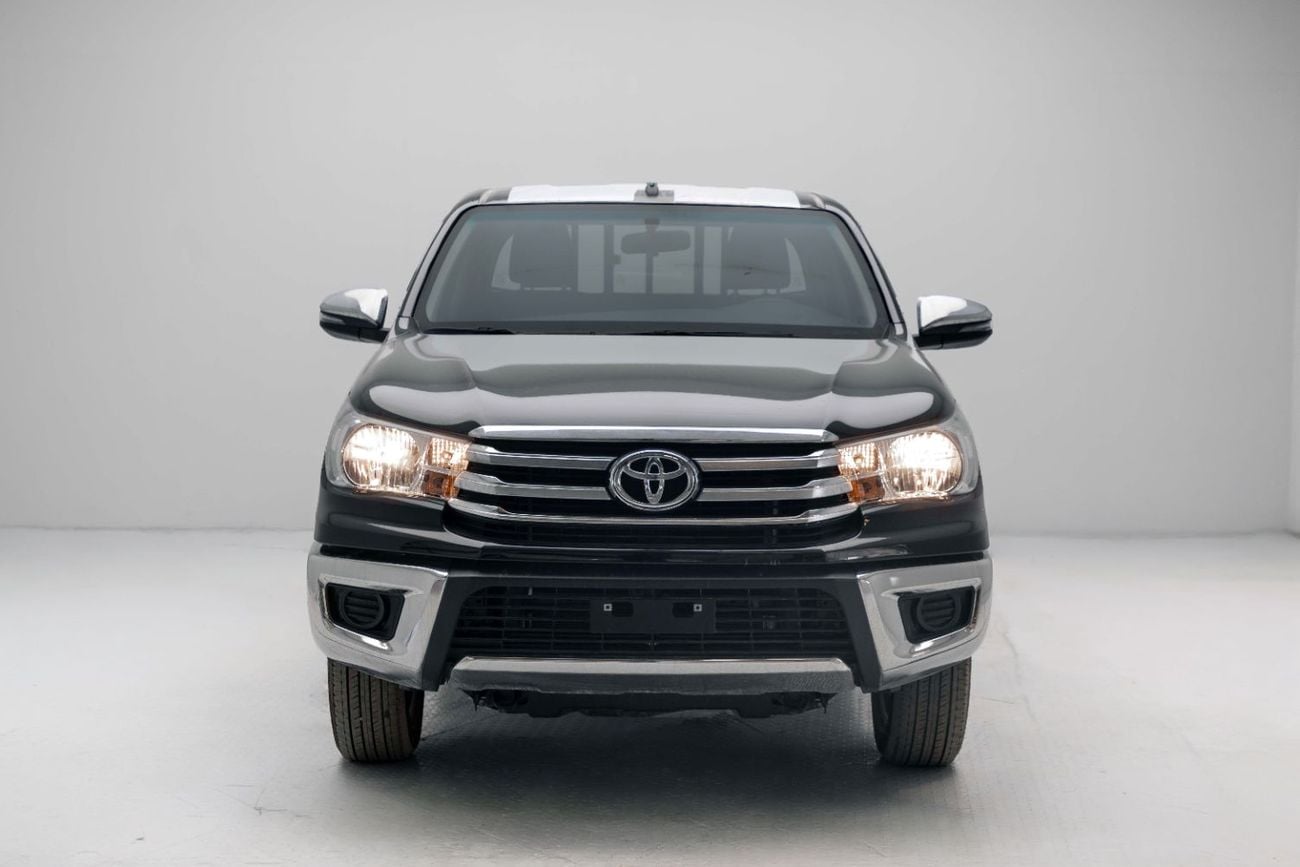 Toyota Hilux 4X2 2.7L - Attitude Black Inside Black | Export Only