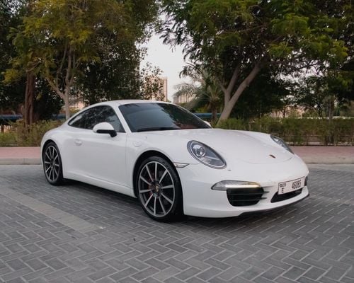 Porsche 911 Carrera S 3.8L (400 HP) Coupe