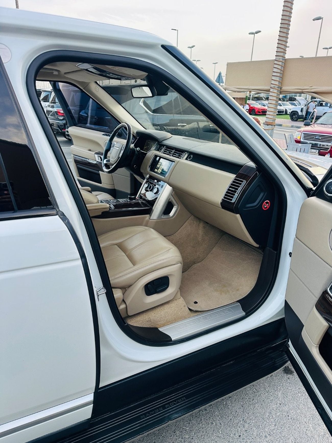 لاند روفر رينج روفر