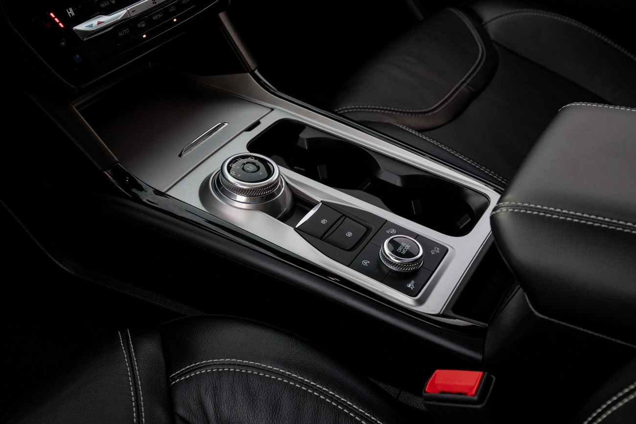 Ford Explorer Explorer ST | 2,801 P.M | 0% Downpayment | FORD WARRANTY | LOW MILEAGE!