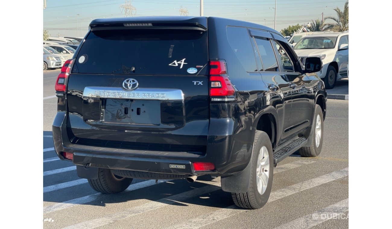 Toyota Prado Toyota prado Petrol engine full option 2.7 model 2018 from japan black color 7 seater car very clean