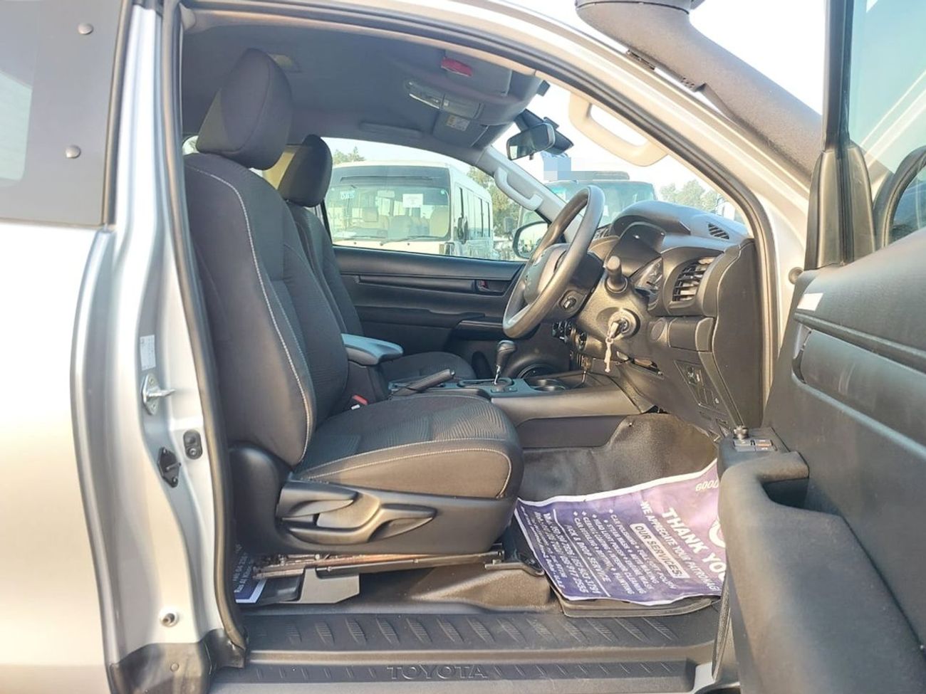 Toyota Hilux TOYOTA HILUX PICKUP RHD 2024 MODEL 2.8 L DIESEL AUTOMATIC(PM82106)