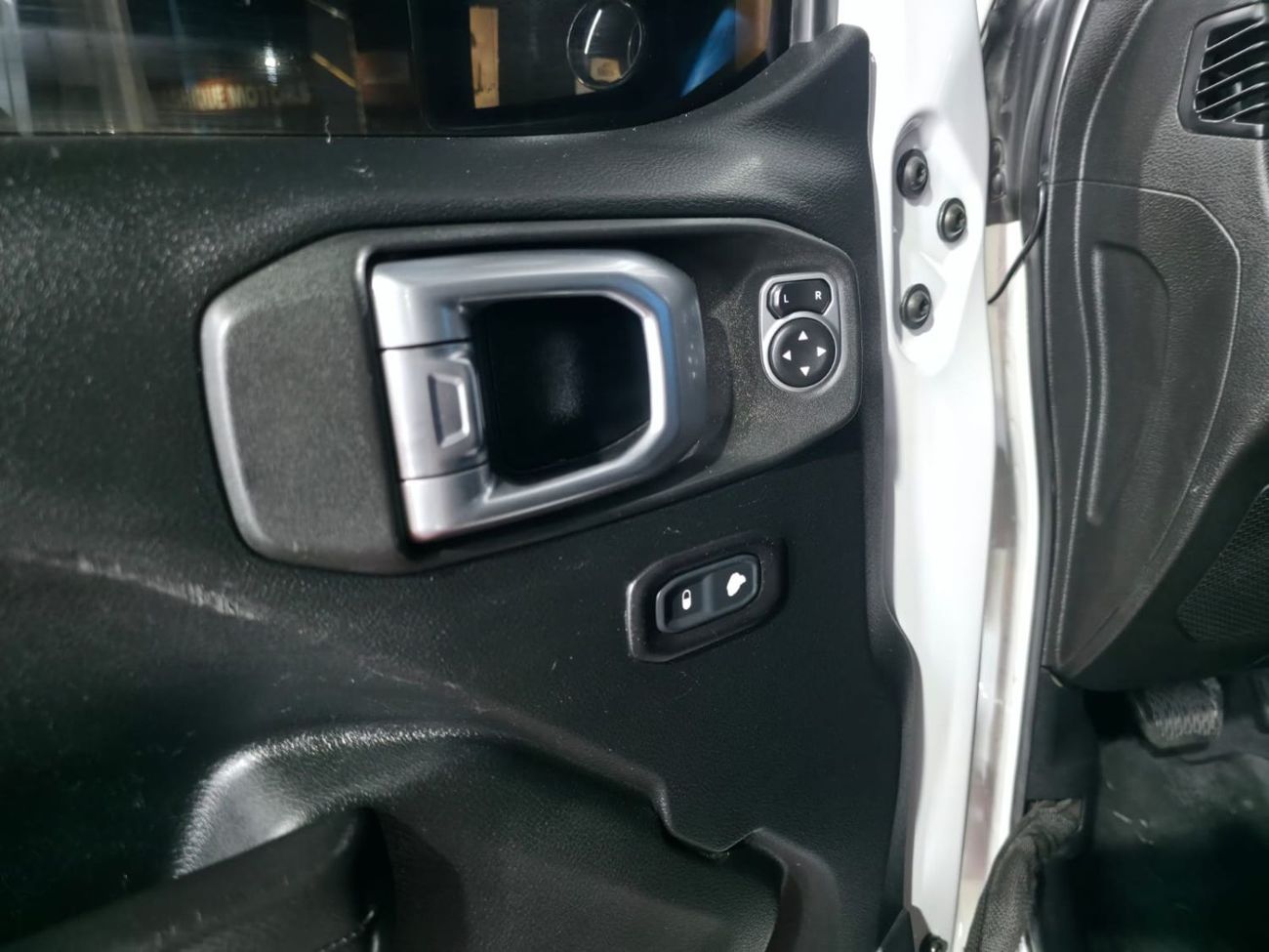 جيب رانجلر Unlimited Sport 3.6L A/T