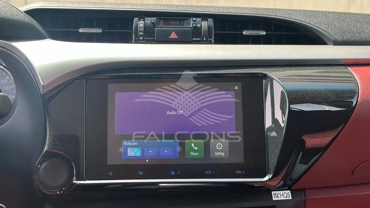 تويوتا هيلوكس Toyota Hilux 2.7L 4WD P DC HIGH AT 2025 • Petrol • Automatic