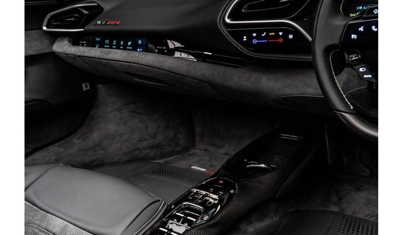 فيراري 296 GTS 3.0T V6 Spider F1 DCT RIGHT HAND DRIVE