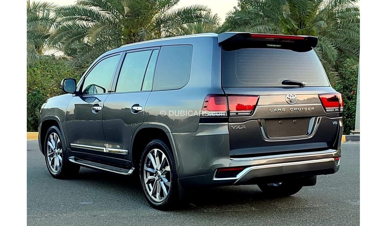 تويوتا لاند كروزر