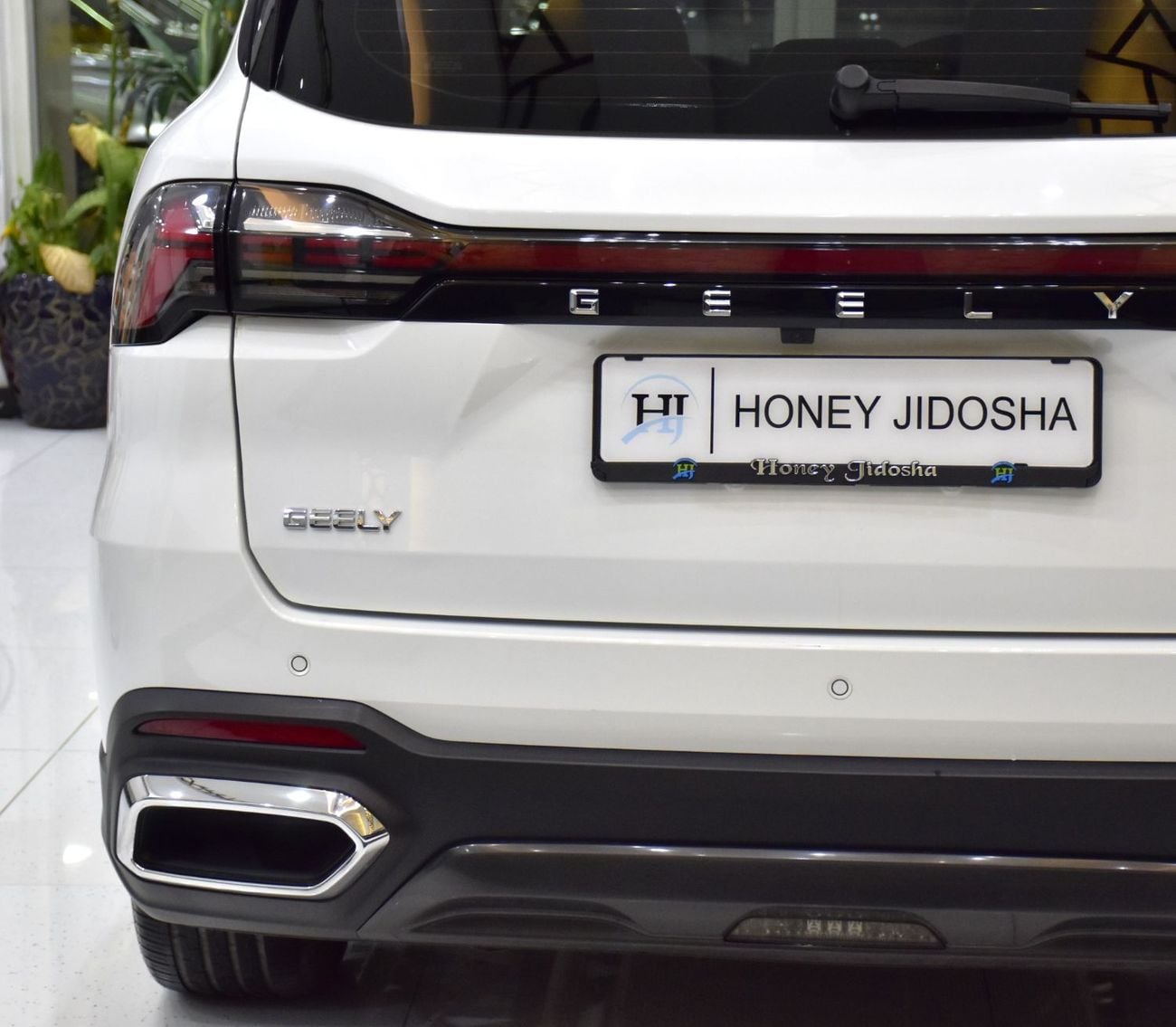 Geely Okavango GF EXCELLENT DEAL for our Geely Okavango ( 2025 Model ) in White Color GCC Specs
