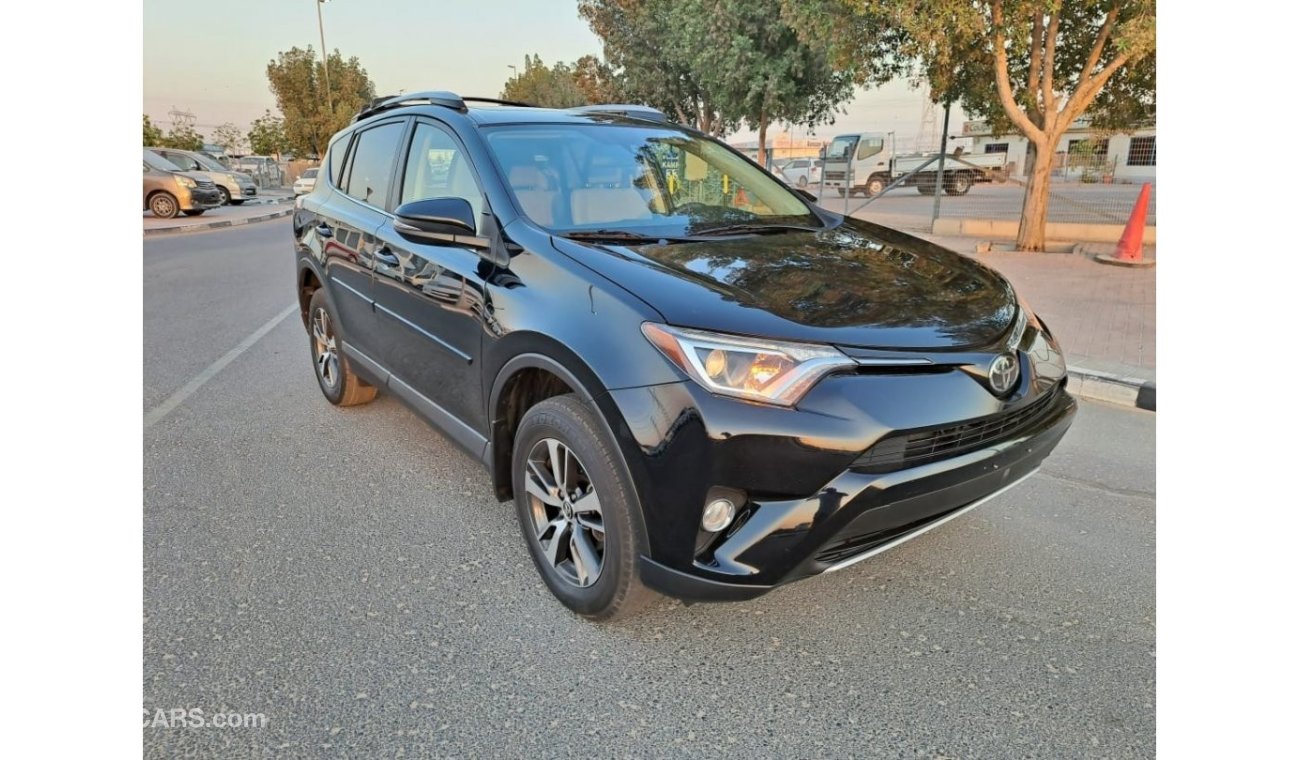 تويوتا راف ٤ TOYOTA RAV4 FULL OPTION