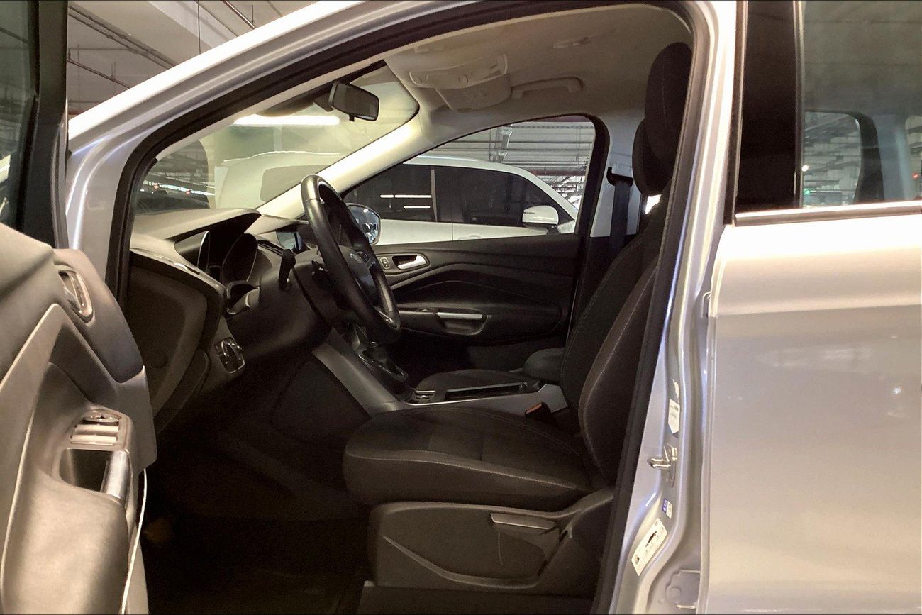 فورد إيسكاب SE | شامل الضمان | 0 ﺪﻔﻋﺓ ﺃﻮﻟﻯ