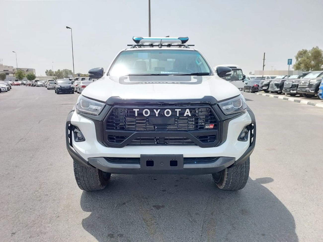 تويوتا هيلوكس TOYOTA HILUX PICK UP RHD 2018 MODEL 2.8 L DIESEL AUTOMATIC(PM06450)