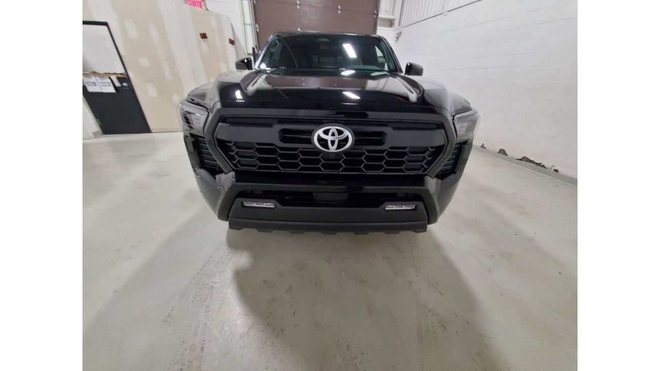 Toyota Tacoma TOYOTA TACOMA TRD SPORT PREMIUM 2024 PETROL canadian spec