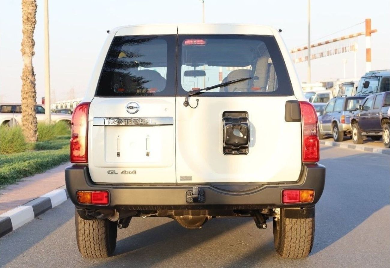 Nissan Patrol Safari NISSAN_PATROL_SAFARI_GL_4.8L_2023_AUTOMATIC_SAUDI