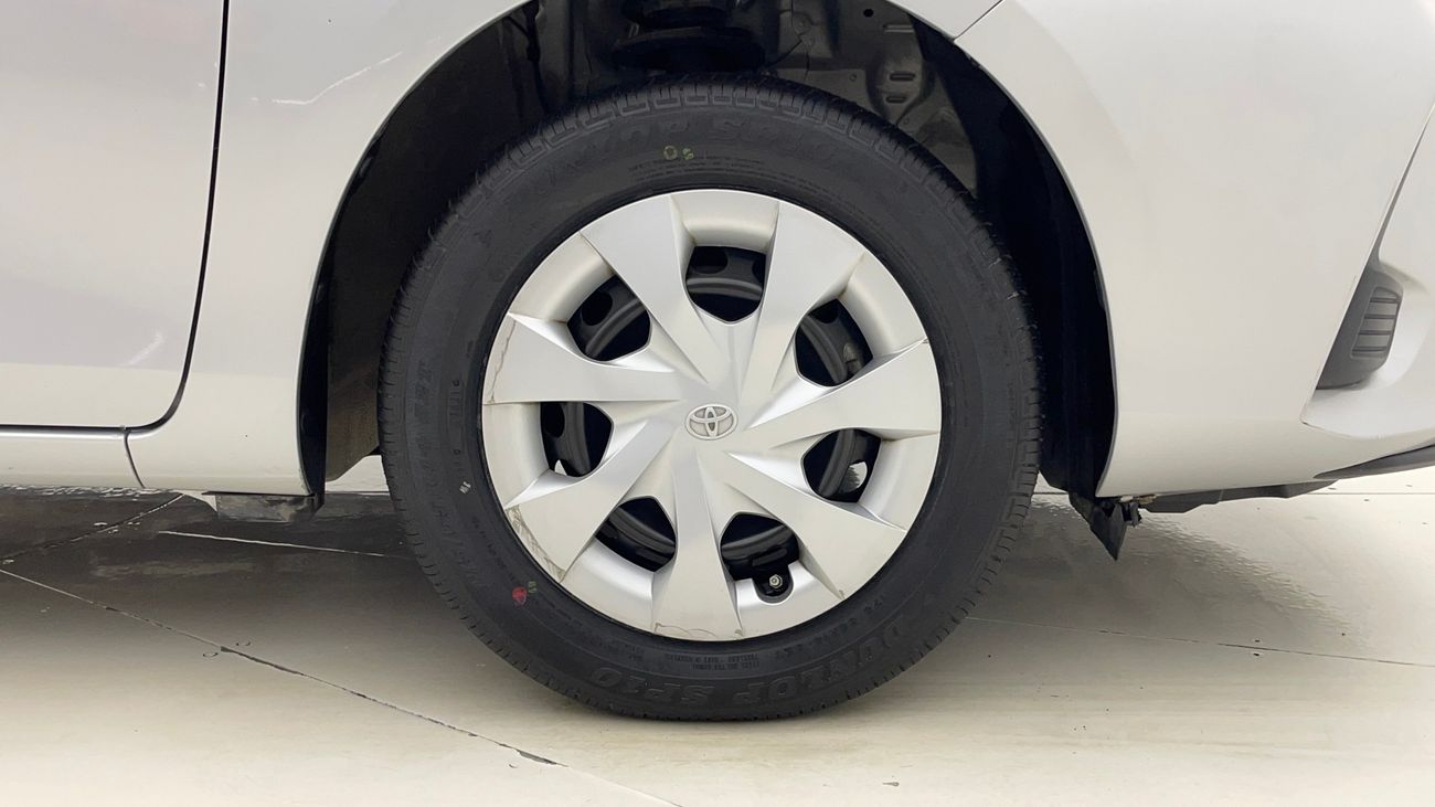 تويوتا يارس SE 1.5 | بدون دفعة مقدمة | اختبار القيادة في المنزل