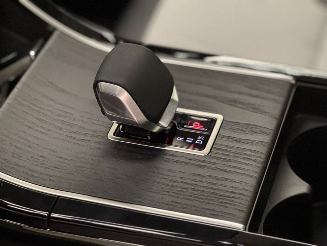 Land Rover Range Rover Evoque Dynamic SE | 2025 | Brand New | GCC Specs | AlTayer Warranty | Full Options