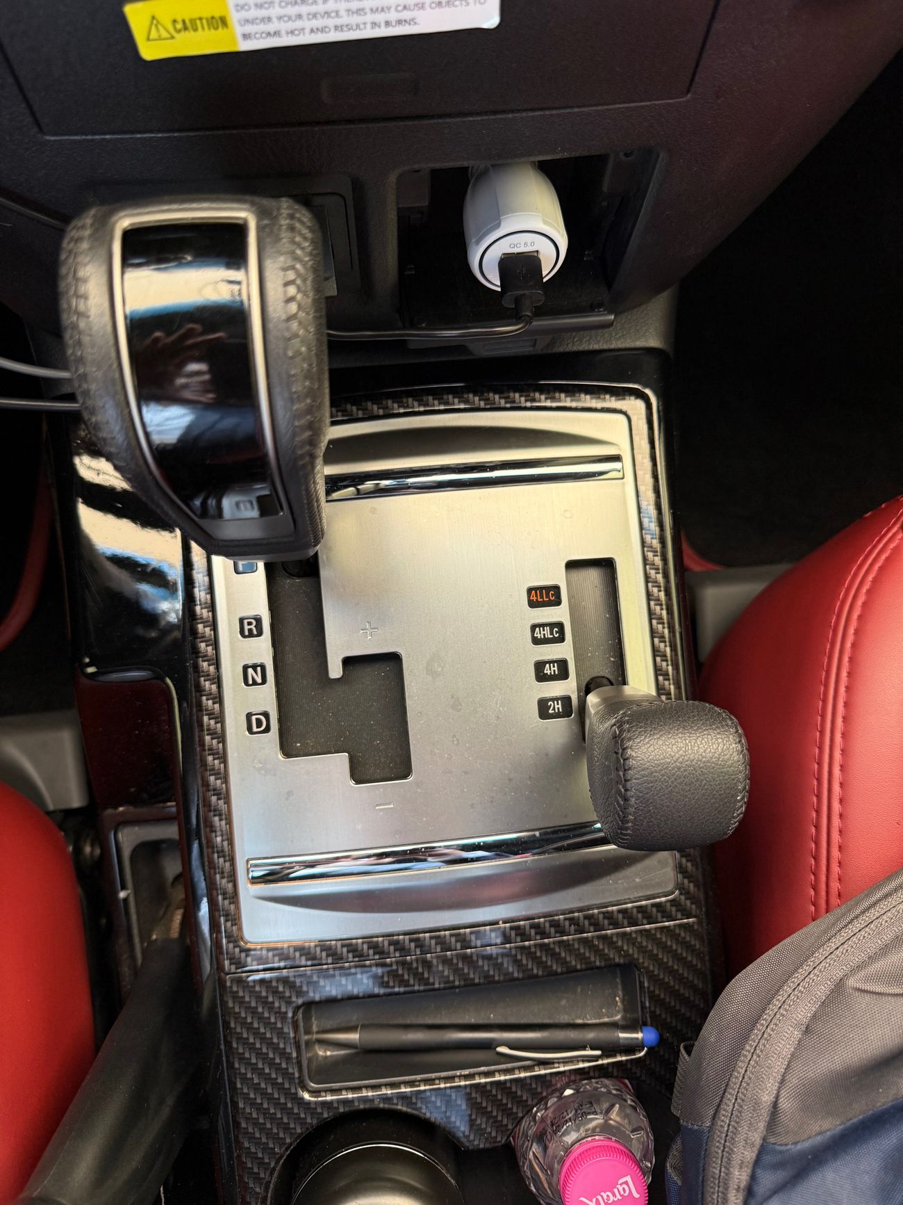 ميتسوبيشي باجيرو Signature