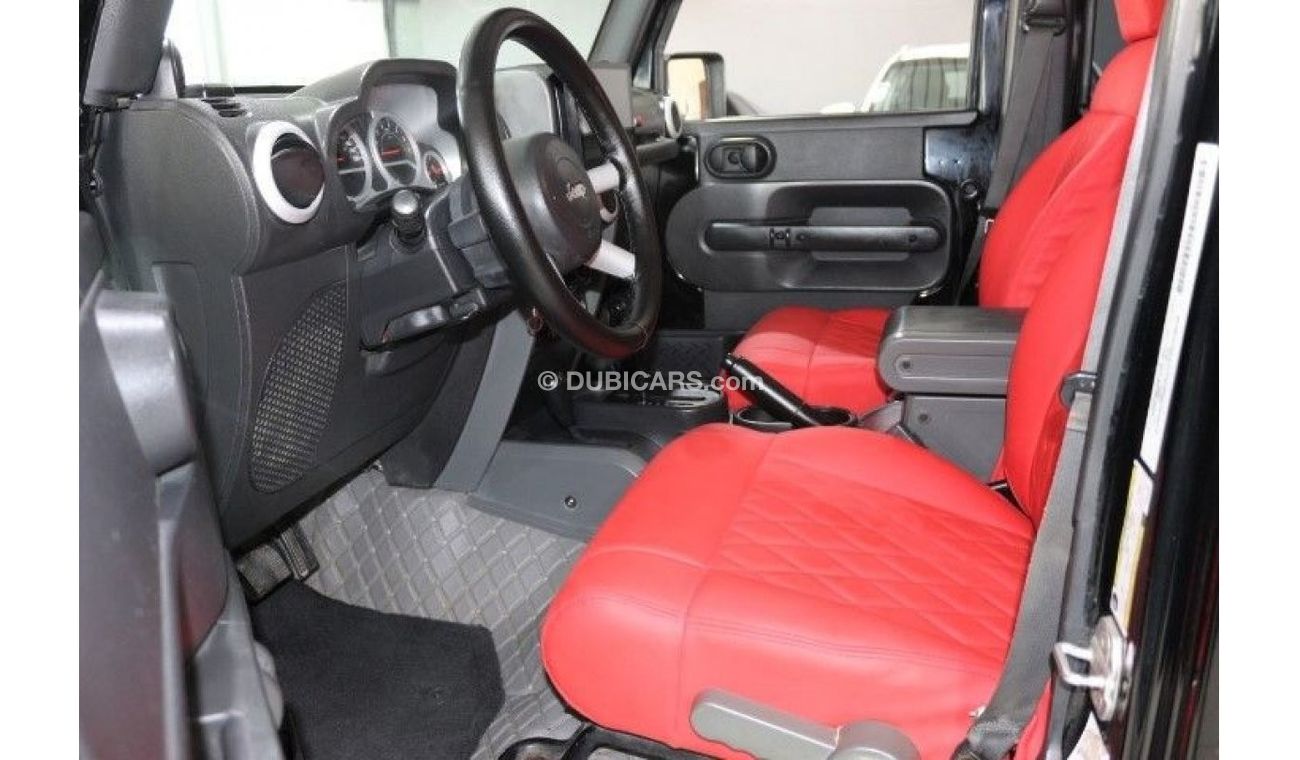 Jeep Wrangler UNLIMTED 4 DOOR , GULF SPACE 2008 FULL OPTIONS