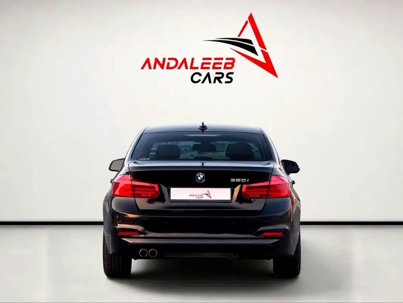 BMW 320i STANDARD 320i | 2.0L TURBO | 184 HP | GCC SPECS