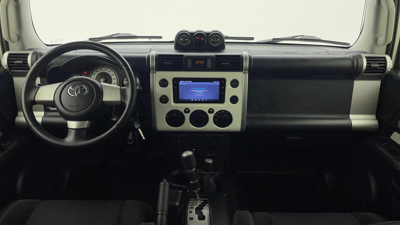 Toyota FJ Cruiser GXR 4 | Zero Down Payment | Home Test Drive