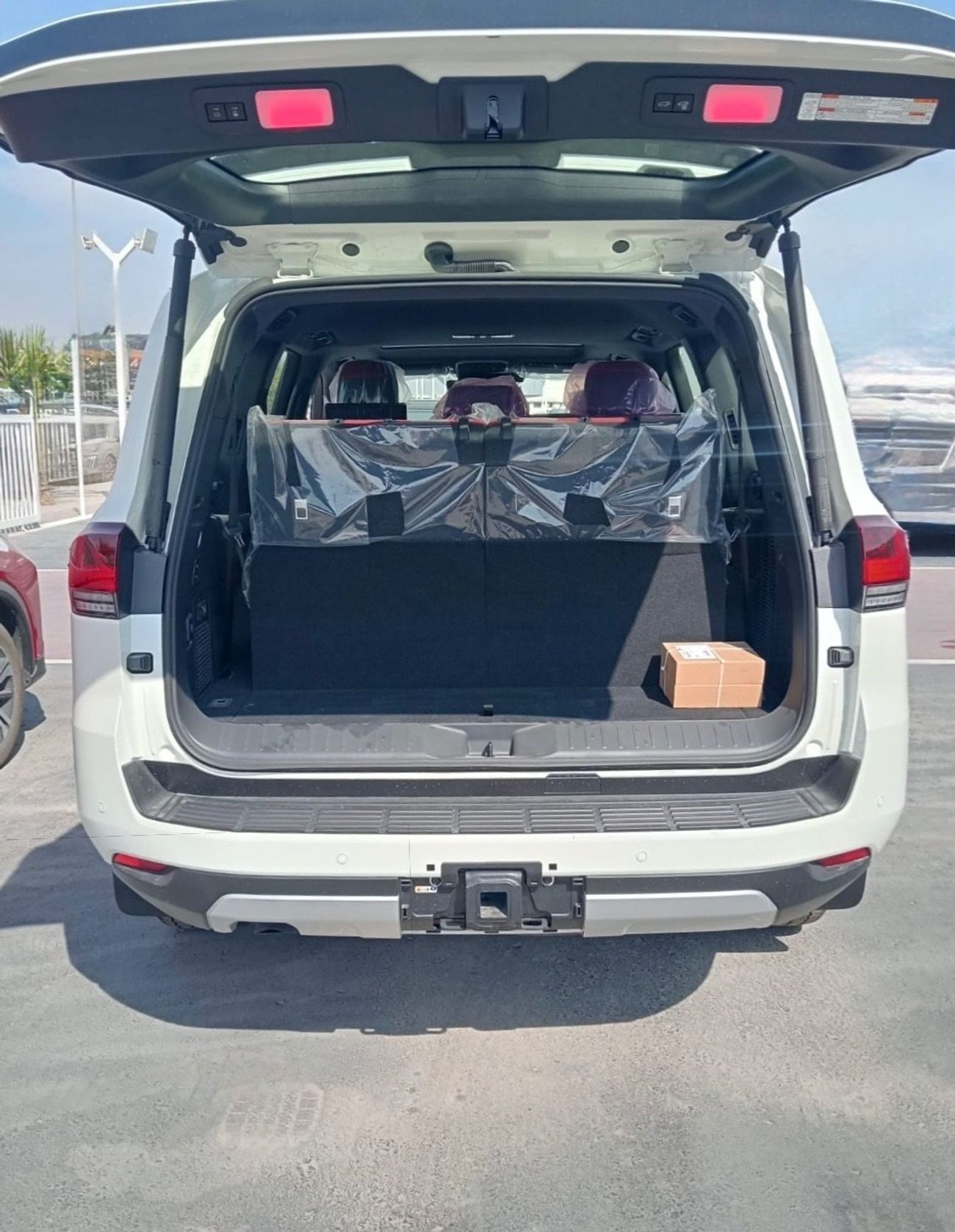 تويوتا لاند كروزر Toyota Land Cruiser LC300 GR Sport 3.5L 2025 Full With soft doors