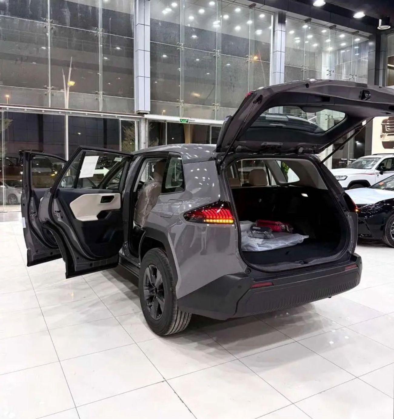 تويوتا راف ٤ TOYOTA RAV4 FACELIFT NEW 2026 MODEL