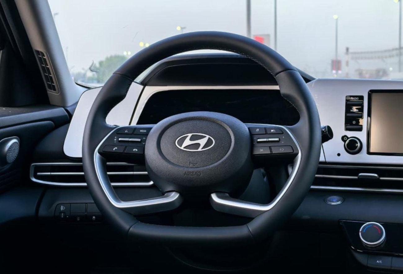 Hyundai Elantra Comfort 2.0L