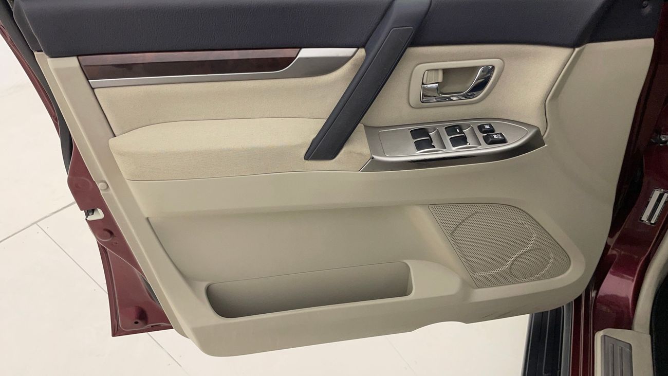 Mitsubishi Pajero GLS BASE 3.5 | Zero Down Payment | Home Test Drive