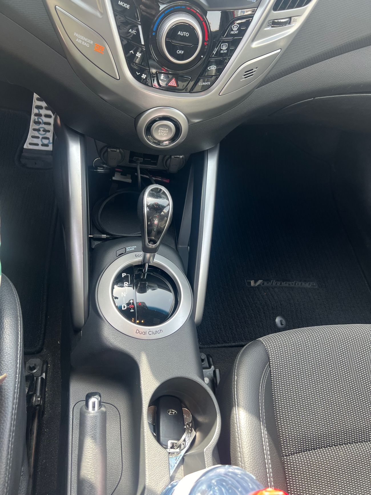 Hyundai Veloster GLS 1.6L