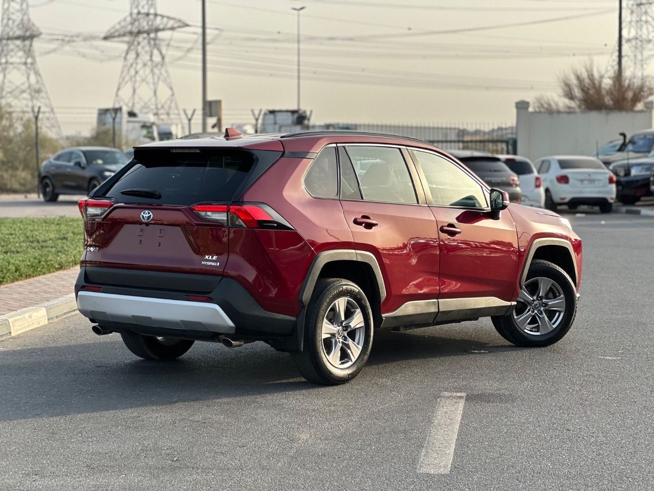 Toyota RAV4 Hybrid XLE Premium Full Option