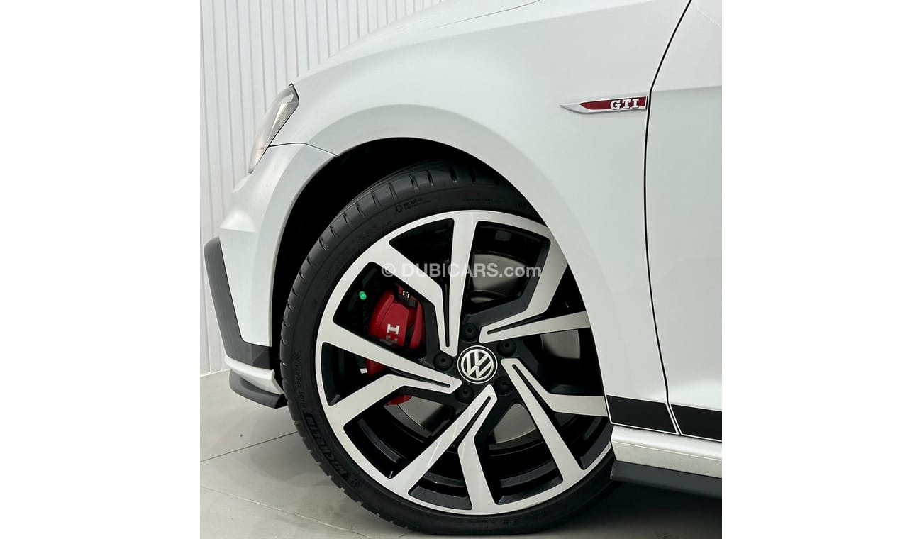 Volkswagen Golf 2017 Volkswagen Golf GTI Clubsport 2DR, Full VW Service History, Warranty, GCC