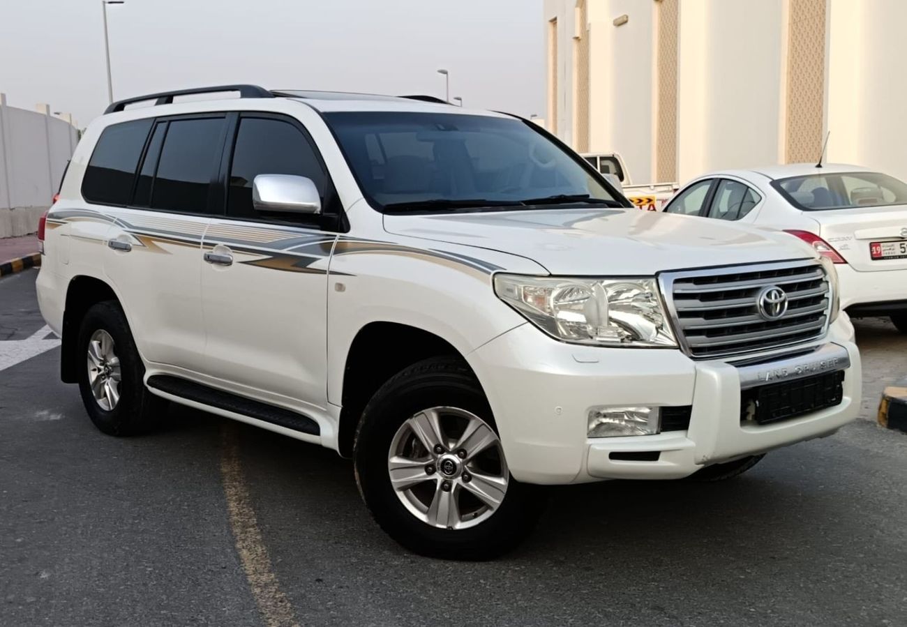 تويوتا لاند كروزر VXR... V8