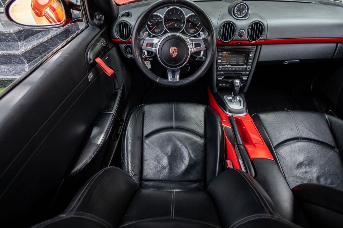 Porsche Cayman R 3.4L 2012 Porsche Cayman R GCC