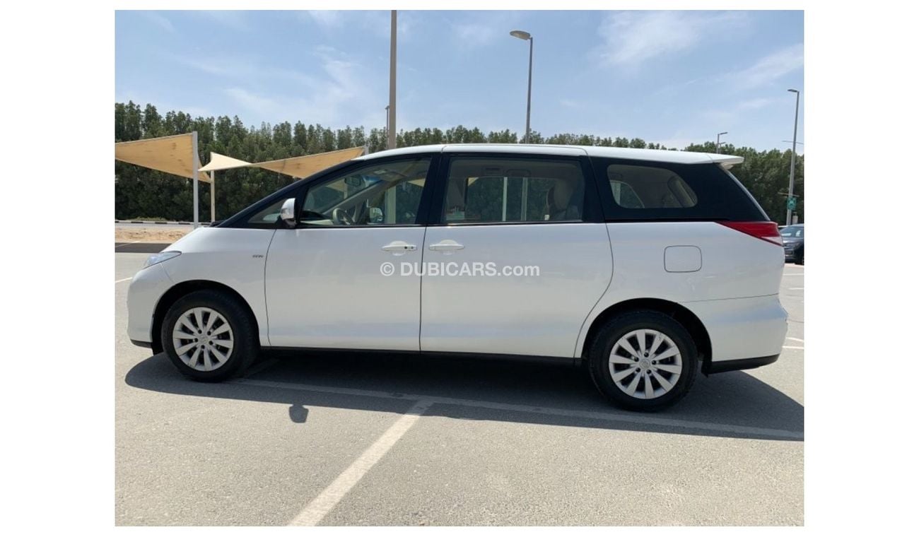 Toyota Previa Toyota previa  model 2017  7 seat Very celen car  Price 46,000 km 165,987 m 00971545994592