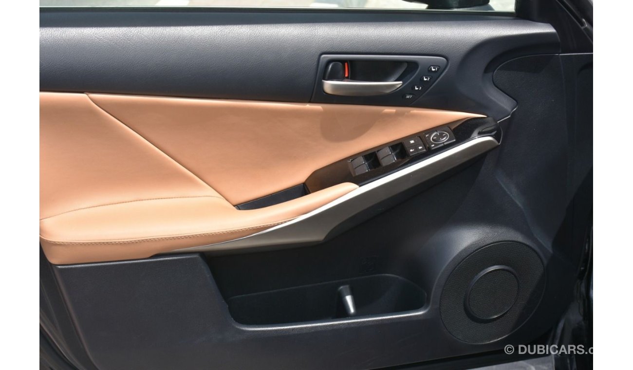 Lexus IS300 Platinum IS-300 2018 PLATINUM  EXCELLENT CONDITION / WITH WARRANTY
