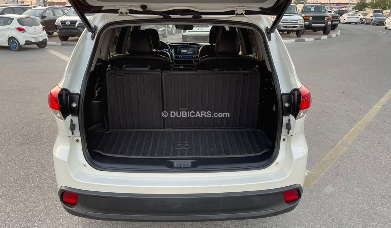 تويوتا هايلاندر 2017 TOYOTA HIGHLANDER  full options XLE 4x4 IMPORTED FROM USA VERY CLEAN CAR INSIDE AND OUT SIDE FO