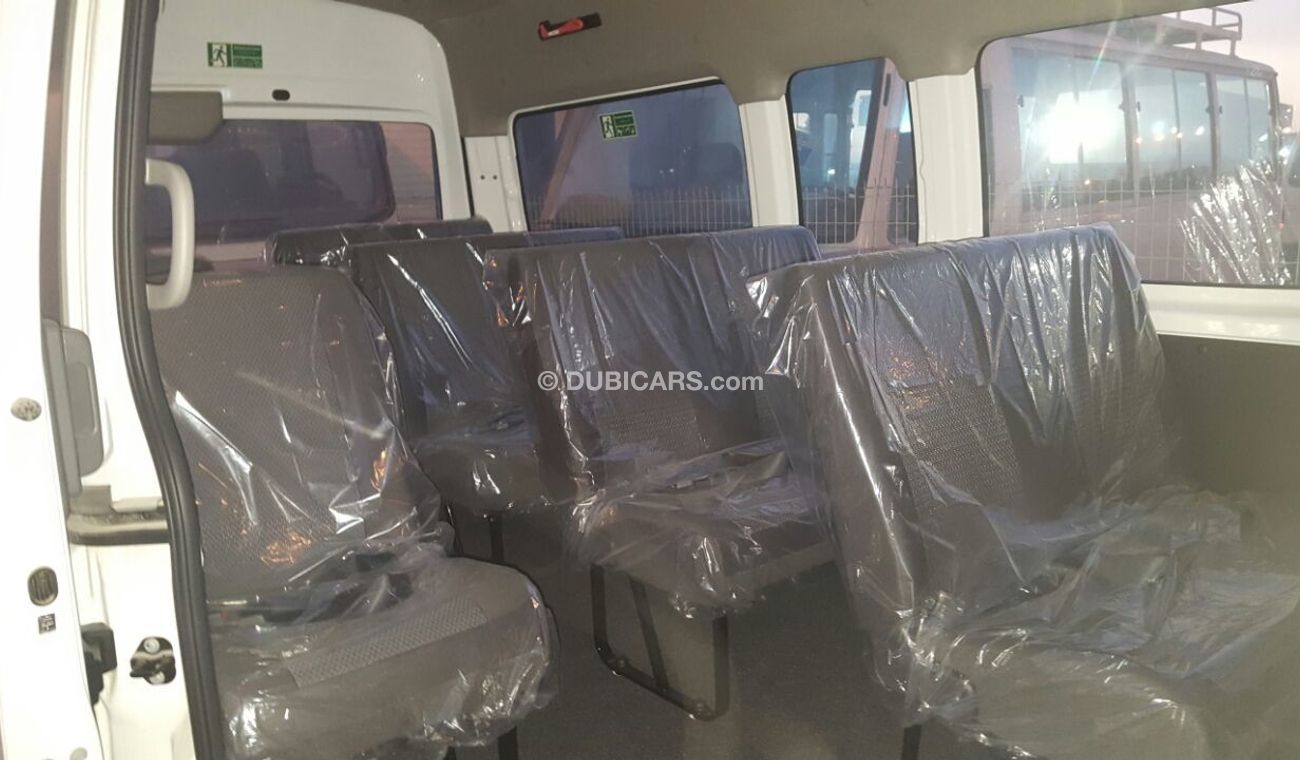 Nissan Urvan petrol  15 seat