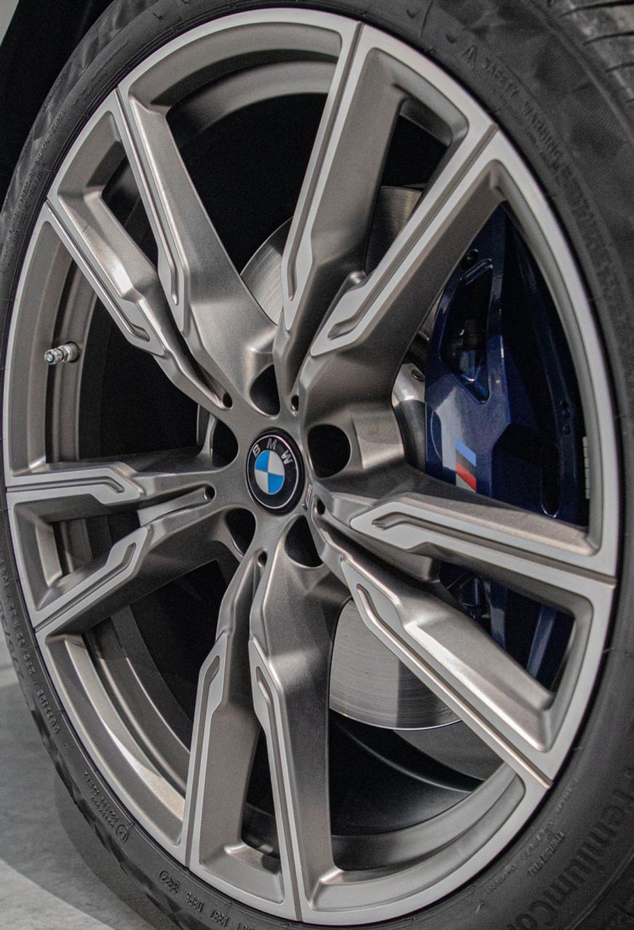 BMW X5 M50i 4.4L M Sport • BMW Warranty + Service 2026 • GCC