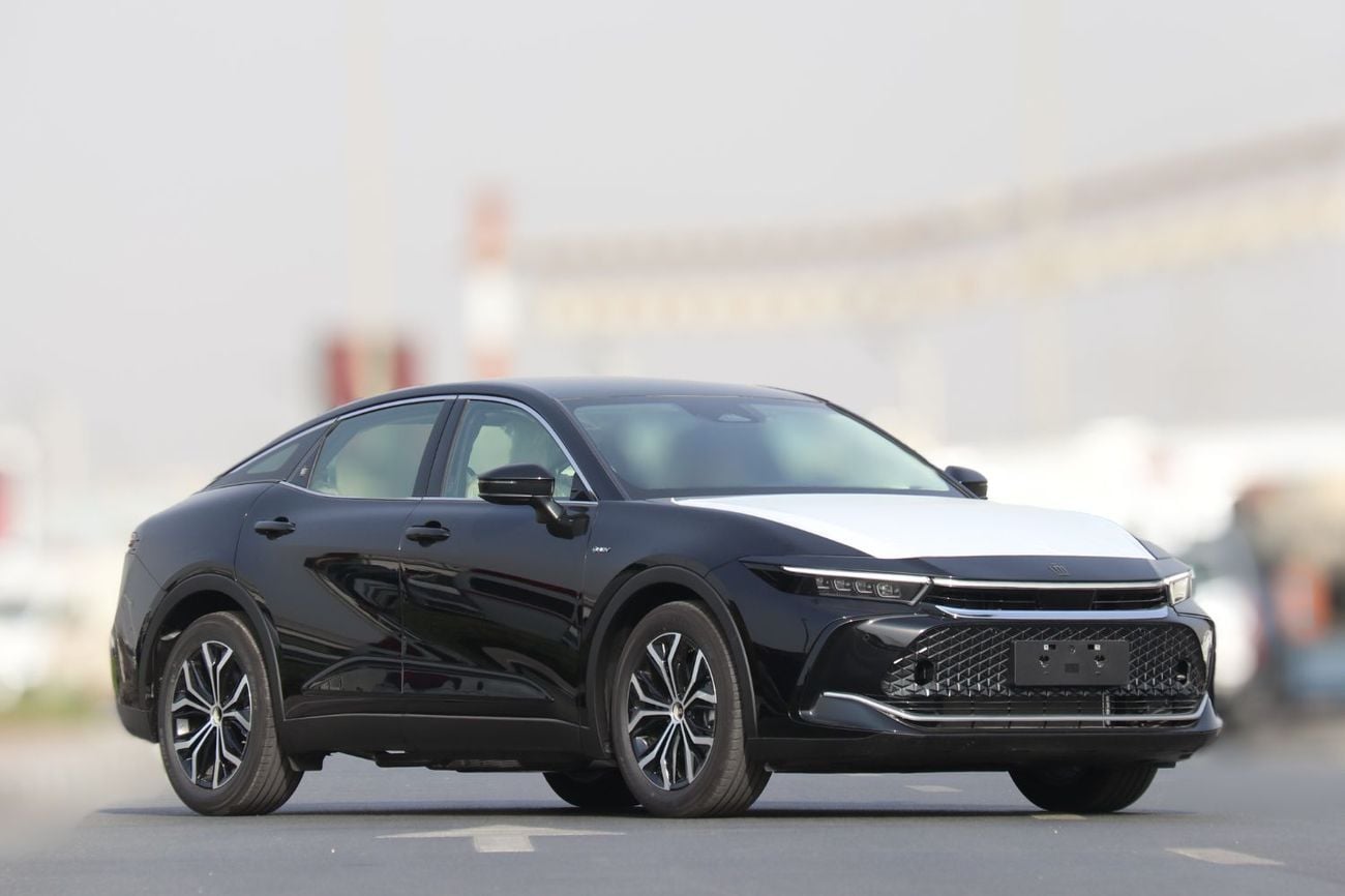 Toyota Crown Toyota Crown Hybrid 2026 | Best Export Price