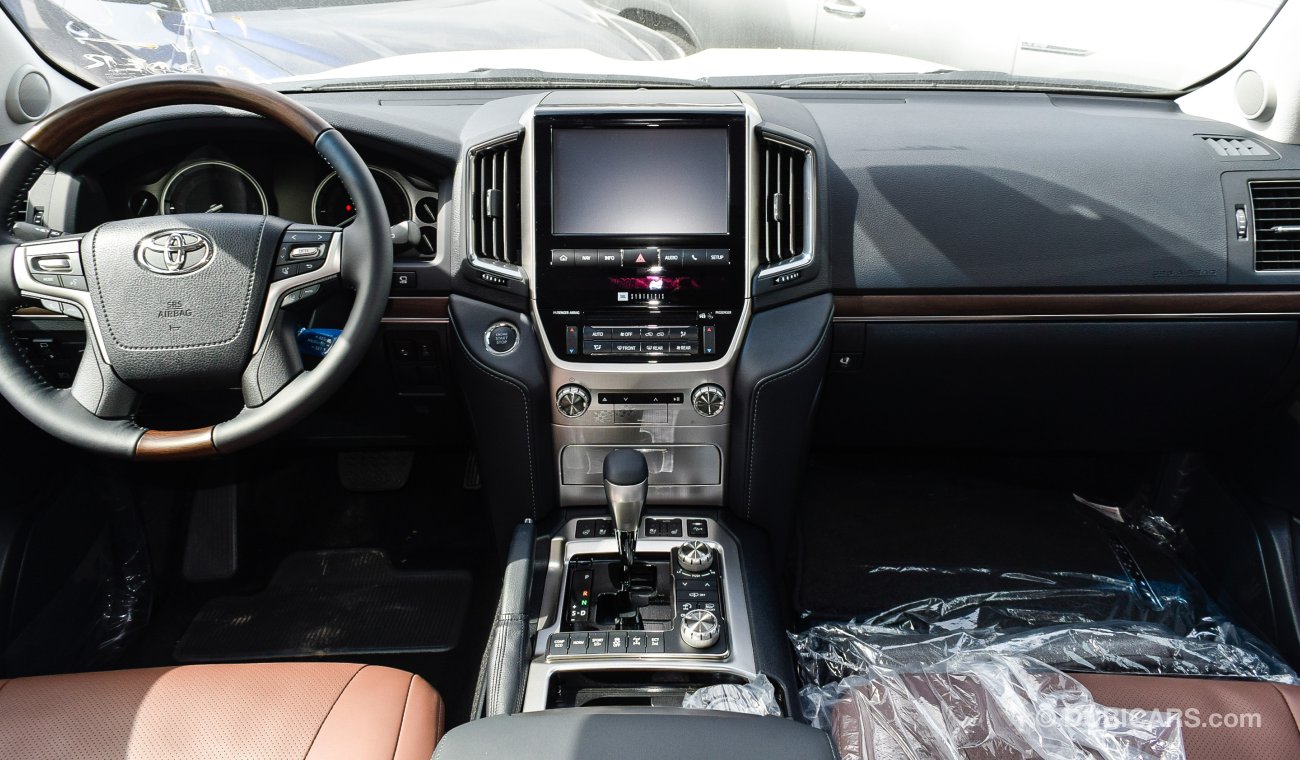 Toyota Land Cruiser VX V8 Executive Lounge