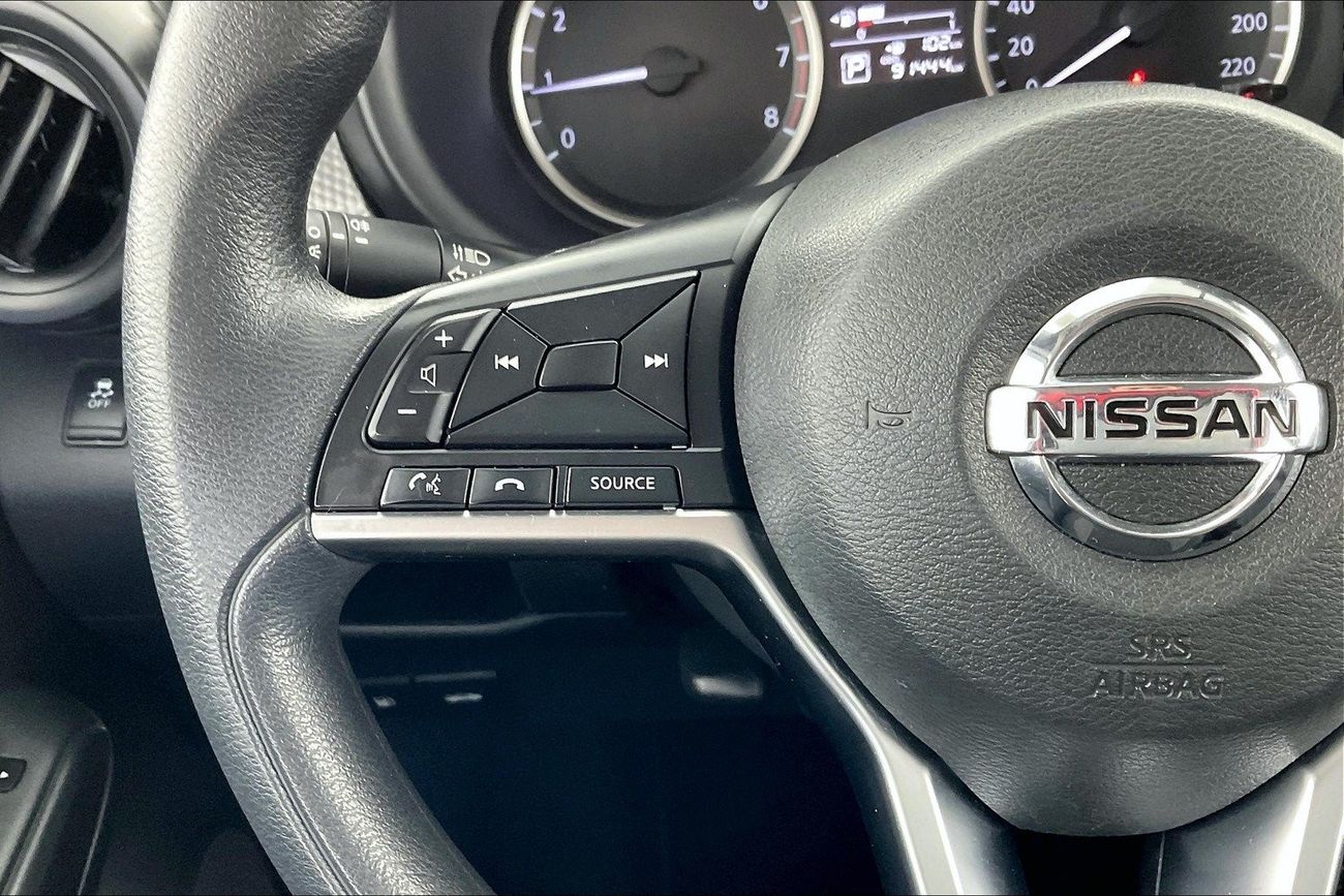 Nissan Kicks S