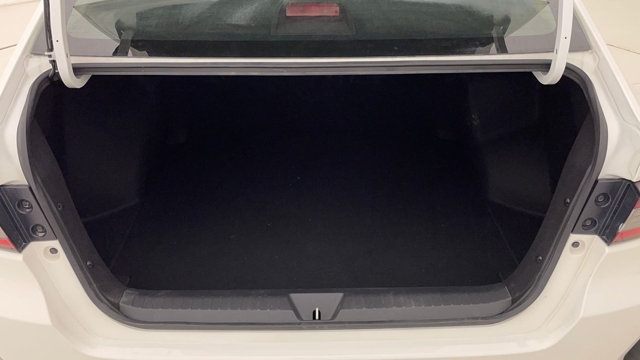 تويوتا يارس E 1.5 | بدون دفعة مقدمة | اختبار القيادة في المنزل