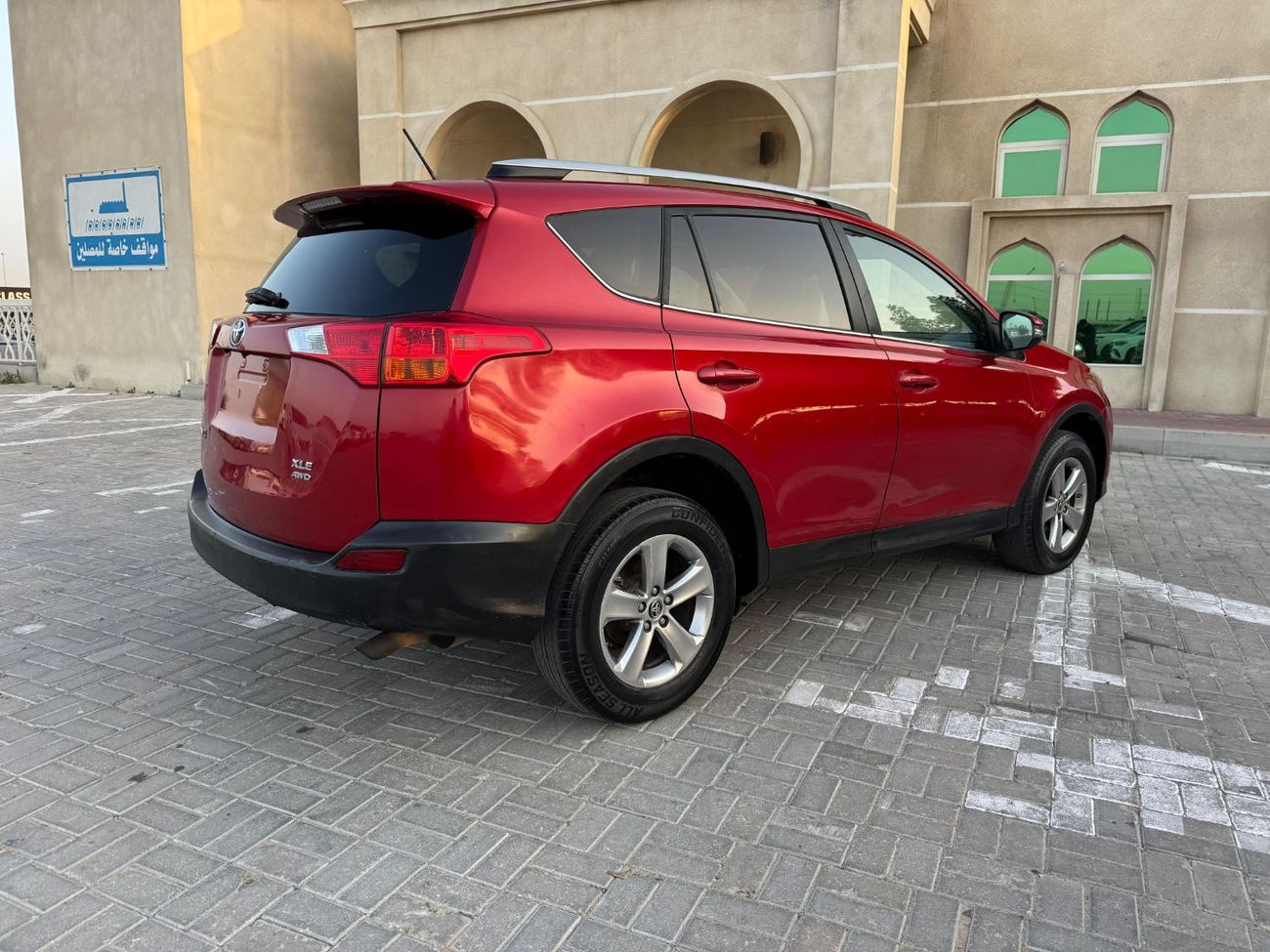 تويوتا راف ٤ Toyota Rav4 2015 Xle 4x4