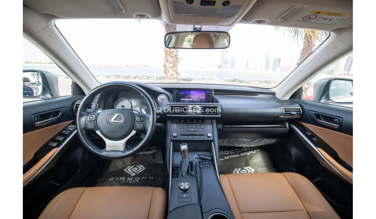 Lexus IS300 Premier LEXUS IS 300  Full Option  2020 GCC Under Warranty