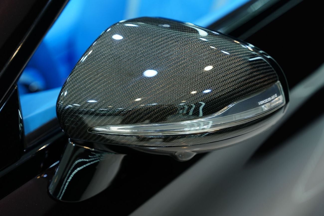 مرسيدس بنز S 500 Cabriolet, Special Edition, BRABUS KIT, Very Low KM, GCC Specs!!