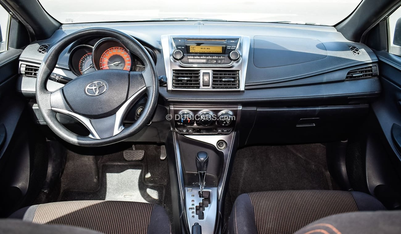 تويوتا يارس خليجي بدون حوادث بدون صبغ 2016