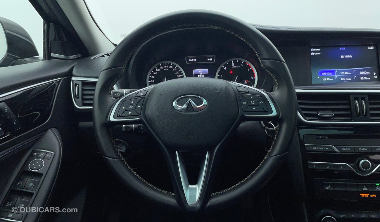 Infiniti Q30 Luxury Premium 1600