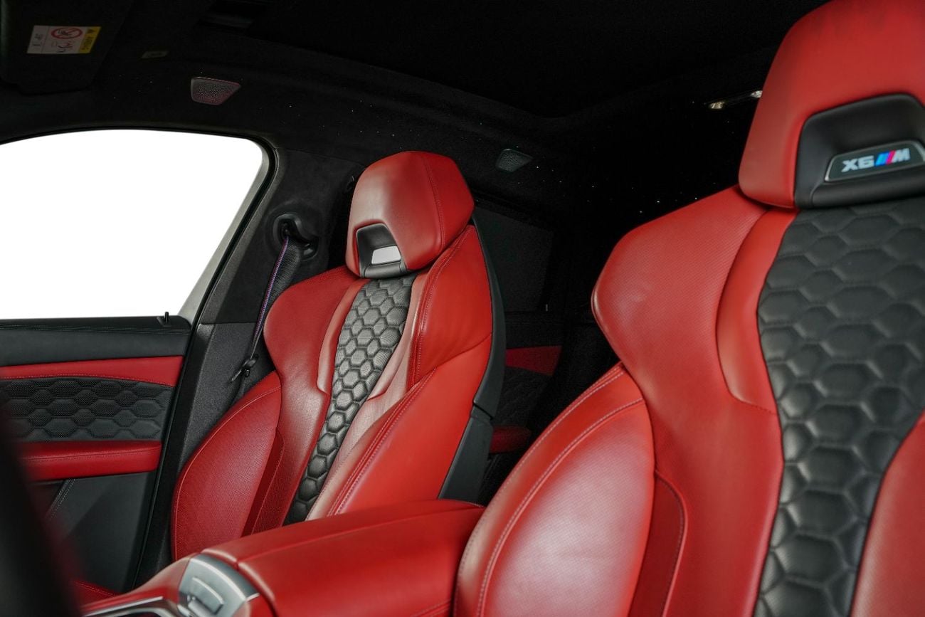 BMW X6 M Competition 4.4L competition-Carbon Edition -fully loaded-Low mileage-well maintained