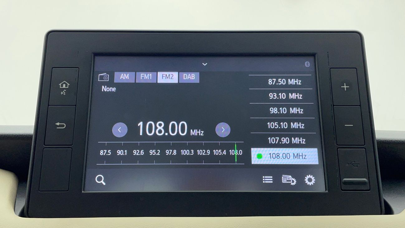 تويوتا يارس E 1.5 | بدون دفعة مقدمة | اختبار القيادة في المنزل