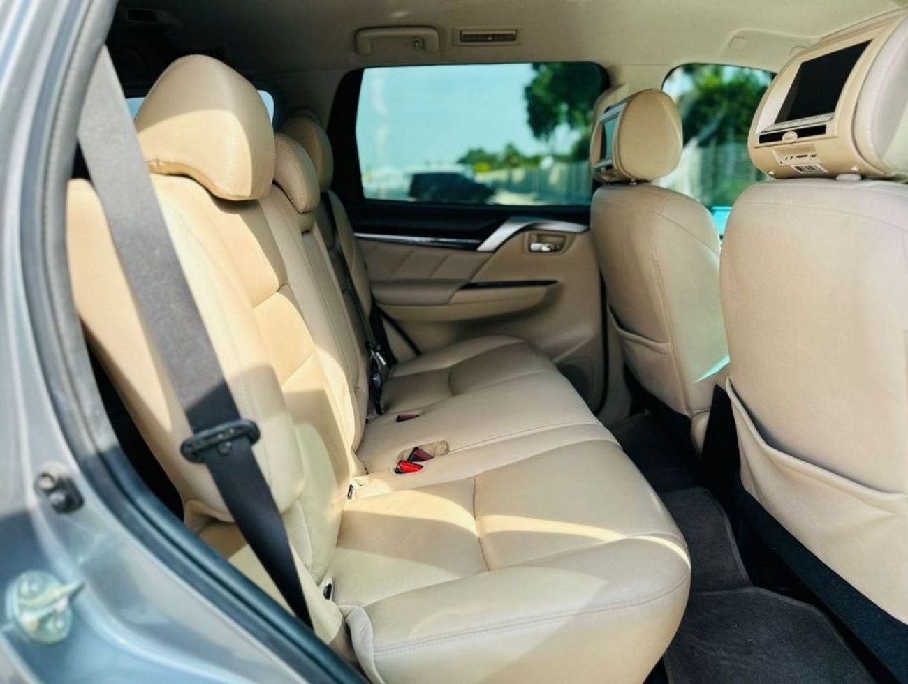 Mitsubishi Montero GLS Mid 840 PM || MONTERO SPORT GLS 3.0 || 0% DOWNPAYMENT | | WELL MAINTAINED || GCC