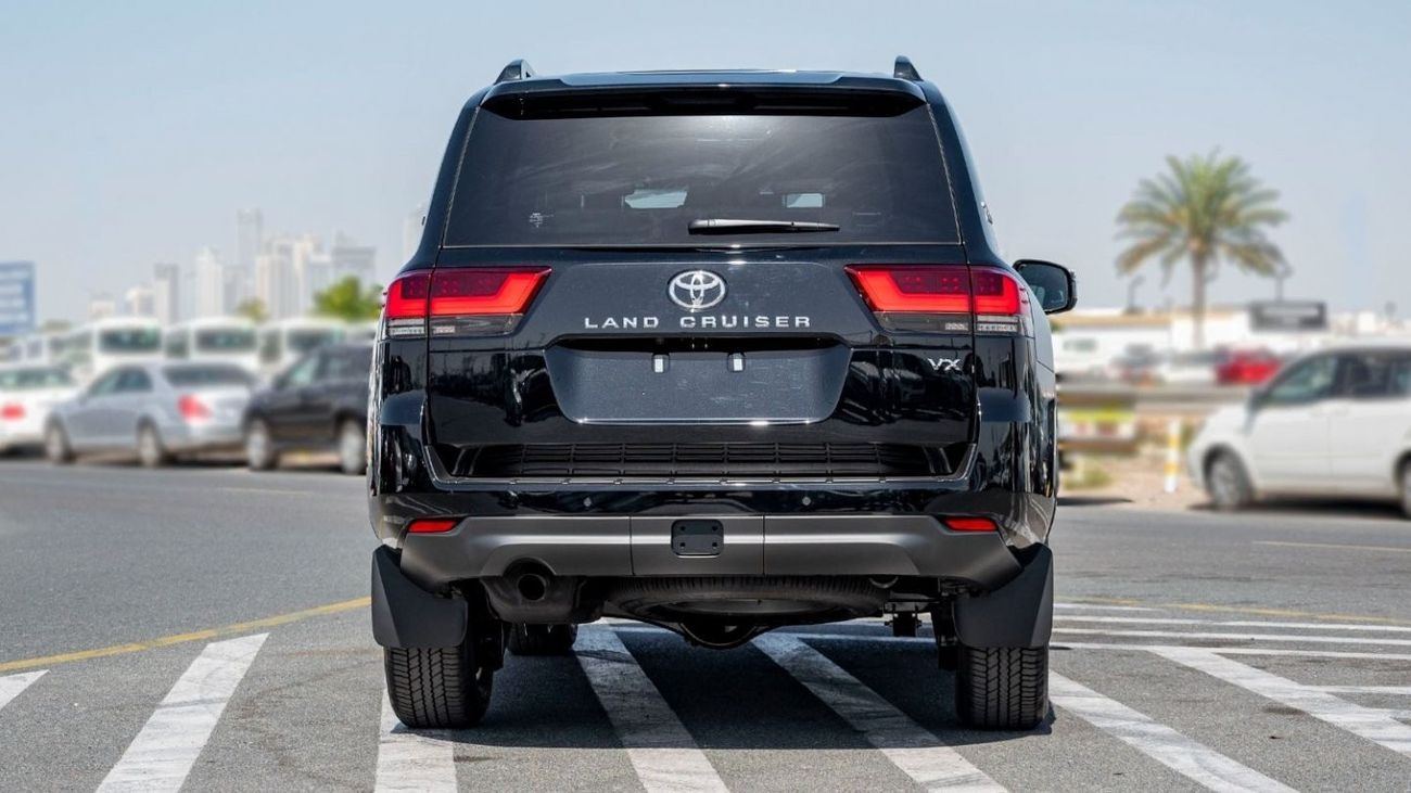Toyota Land Cruiser 300 VX 3.3L DSL 2023YM Brand New RHD